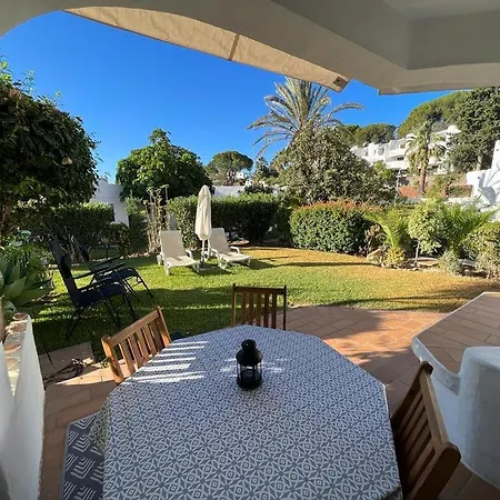 Ado House בית נופש *